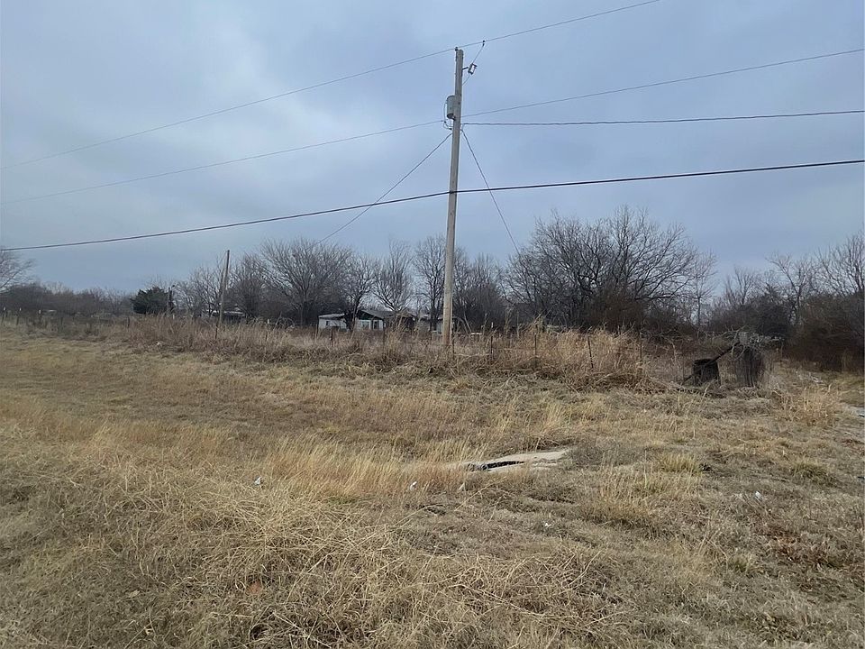 1st image of 3685 N 41st West Ave