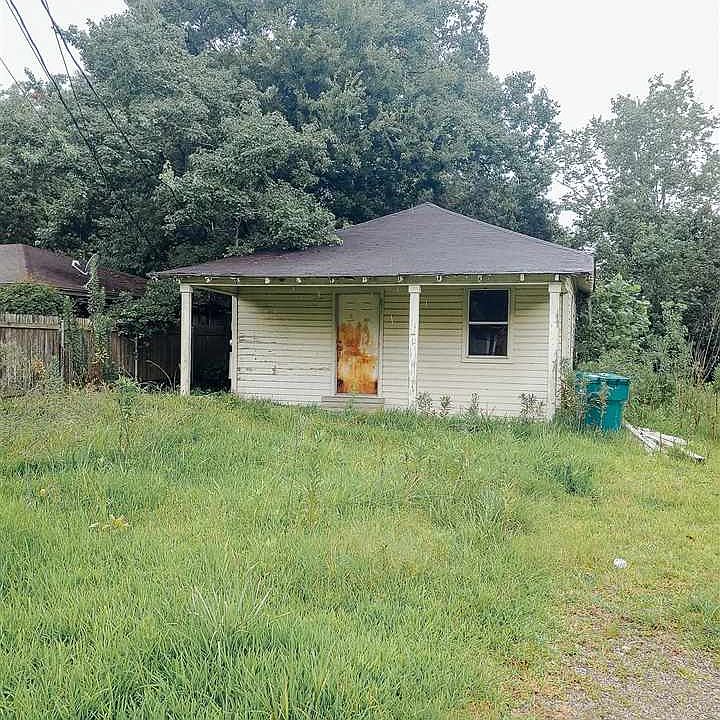 1st image of 816 Moss Ave