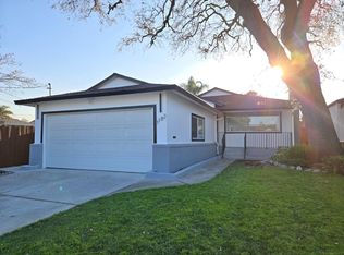 1182 Walnut St, San Carlos, CA 94070