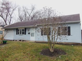 916 Firwood Dr, New Carlisle, OH 45344