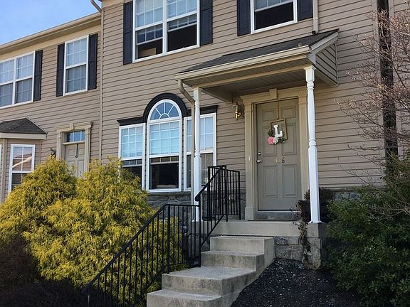 2nd image of 336 Knollwood Rd