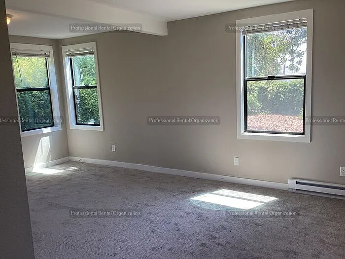 722 Liberty Rd — Photo 6