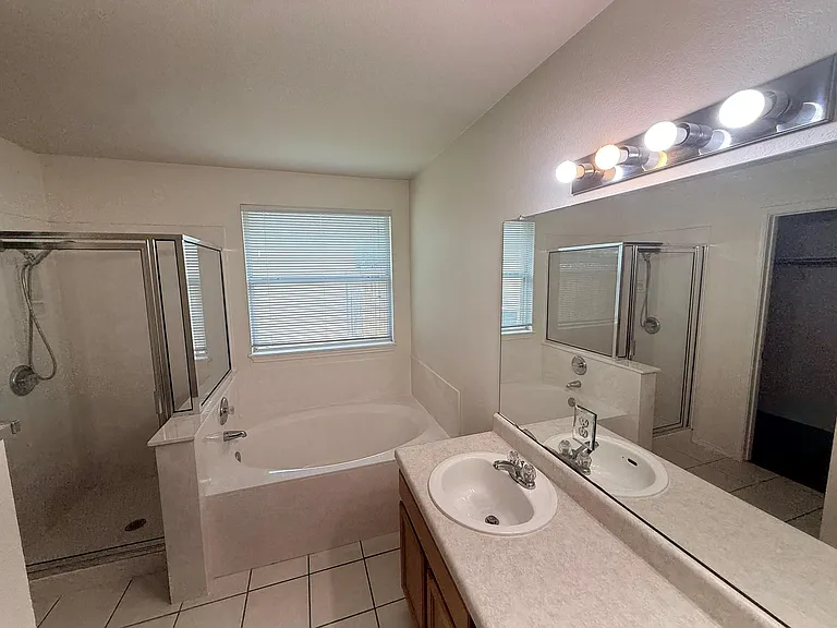 116 Spur Cv — Photo 11