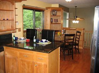 4470 Chapman Way, Lake Oswego, OR 97035