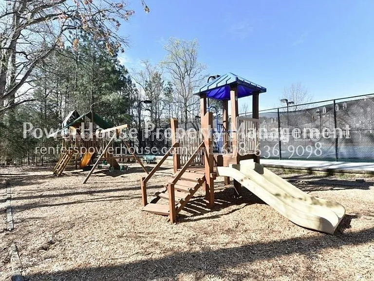 10752 Camarilla Ct — Photo 38