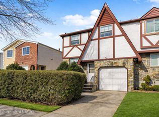 367 Gurley Ave, Staten Island, NY 10308