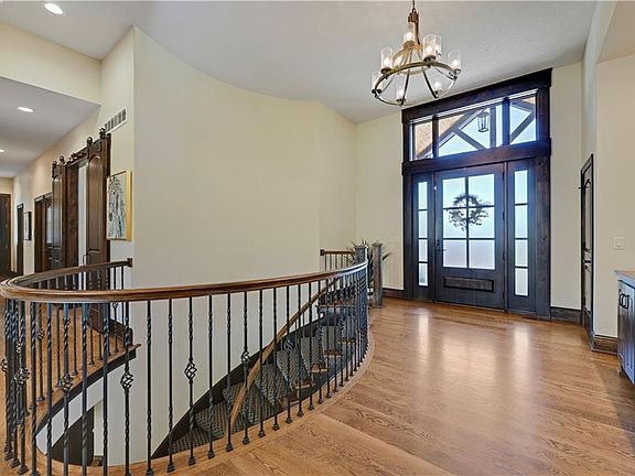 4th image of 18665 W 183rd St
