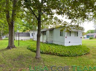 6515 3rd St, Mecosta, MI 49332