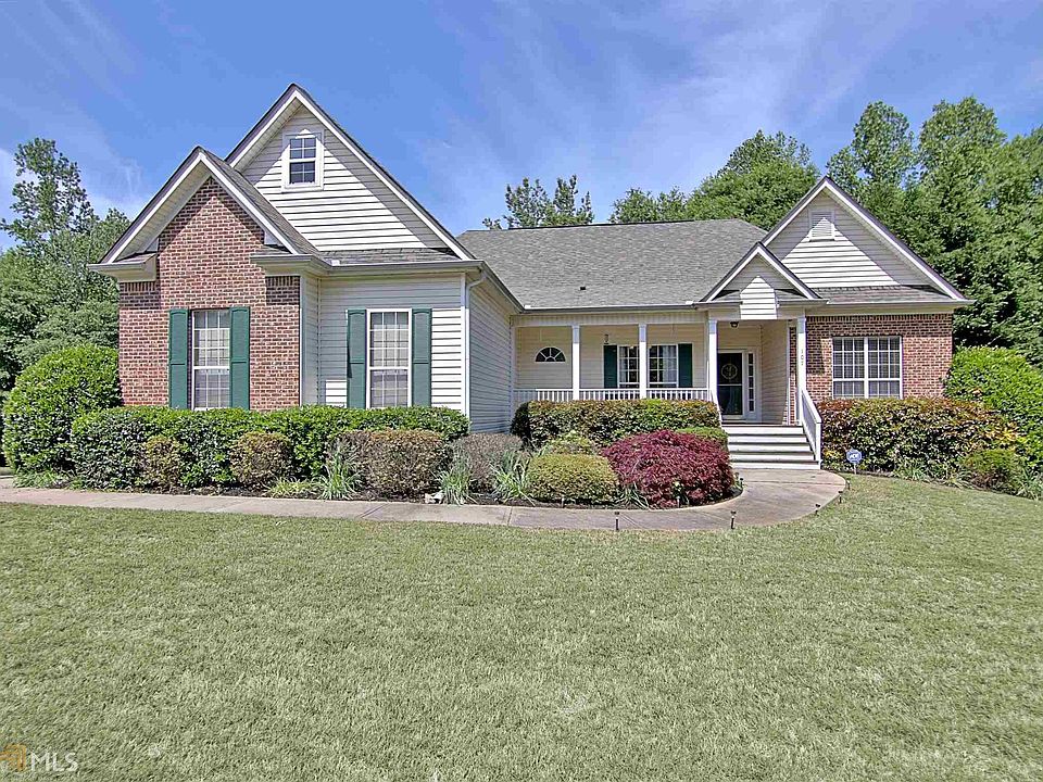 1st image of 107 Bedford Park Dr