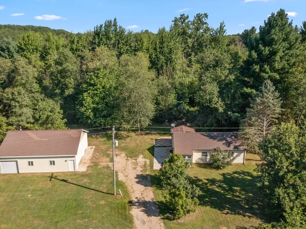 4495 Egner St NE, Cedar Springs, MI 49319