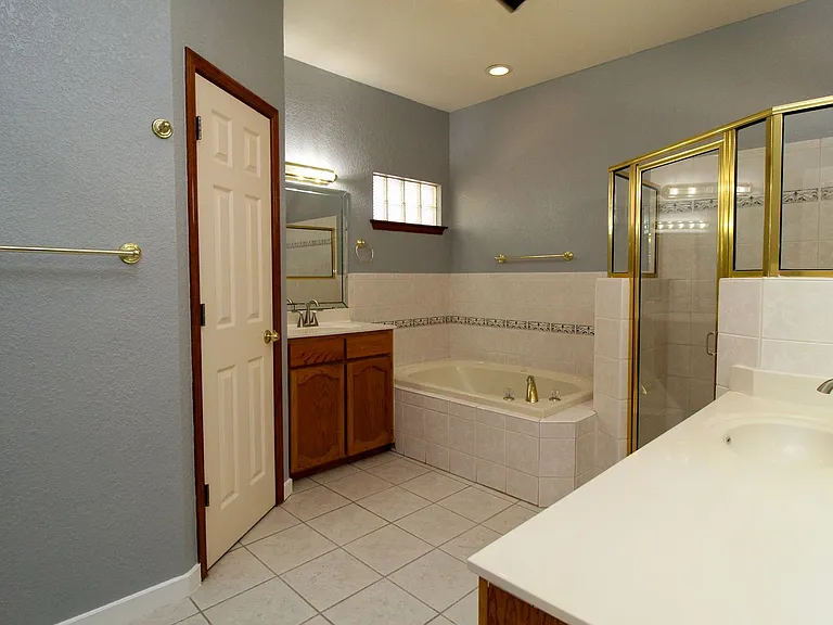 2081 Paseo Del Prado Dr — Photo 23