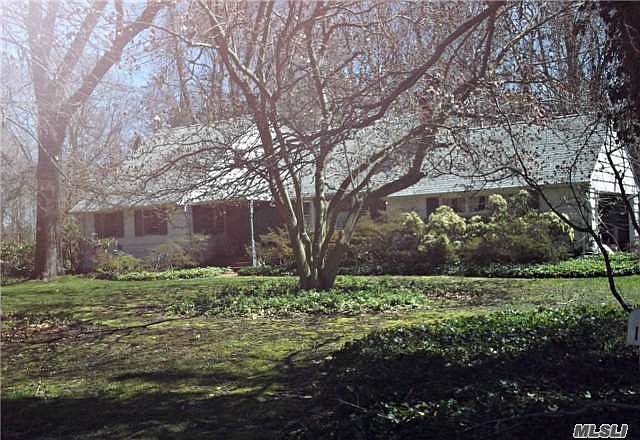 1st image of 18 Bunkerhill Dr