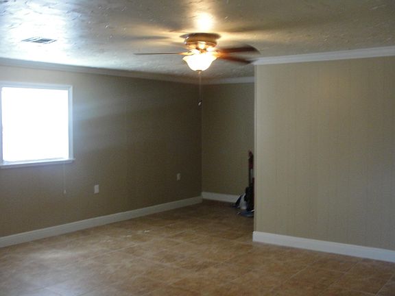 2nd image of 6020 Skylark Dr