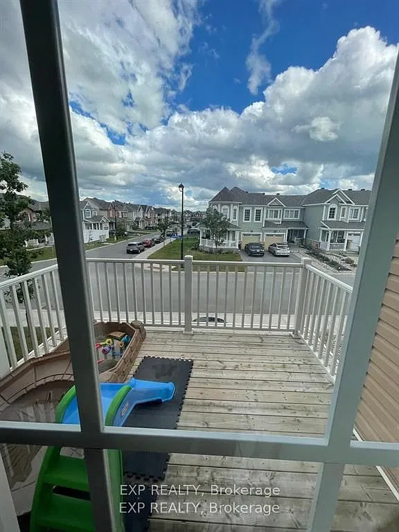 2 bed, $2,500 — Photo 3