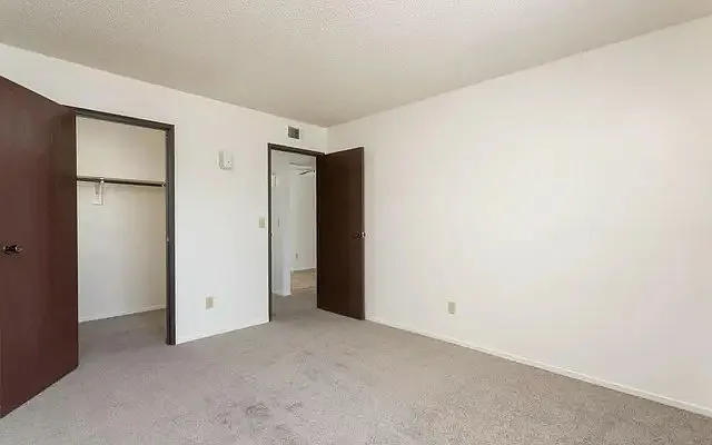 Maguire Hill Apartments — Photo 3