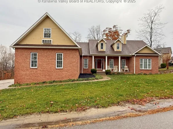 1236 Crooked Creek Rd, Scott Depot, WV 25560