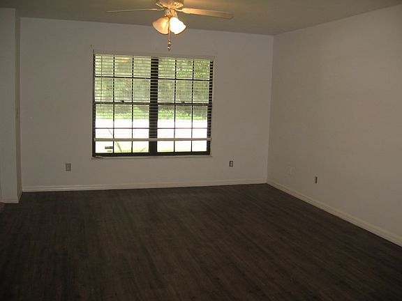 3rd image of 2230 90th Ave
