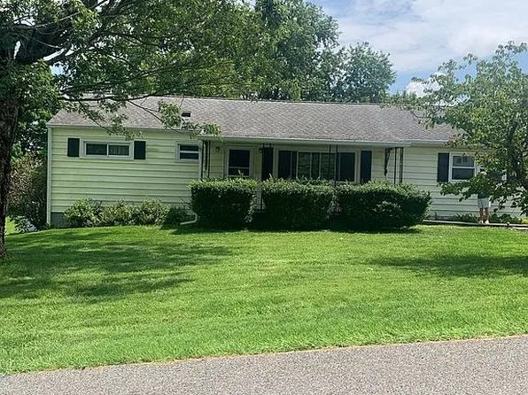 811 Lacy St, Johnson City, TN 37604