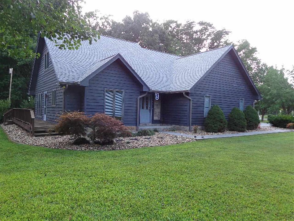 1st image of 1001 Willow Oaks Cir