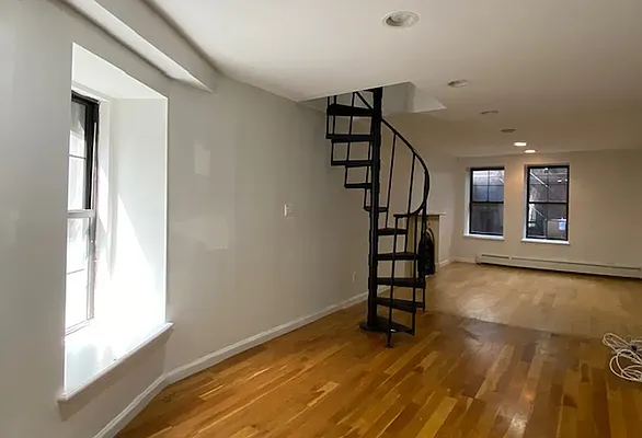 Rented by REAL New York | media 15