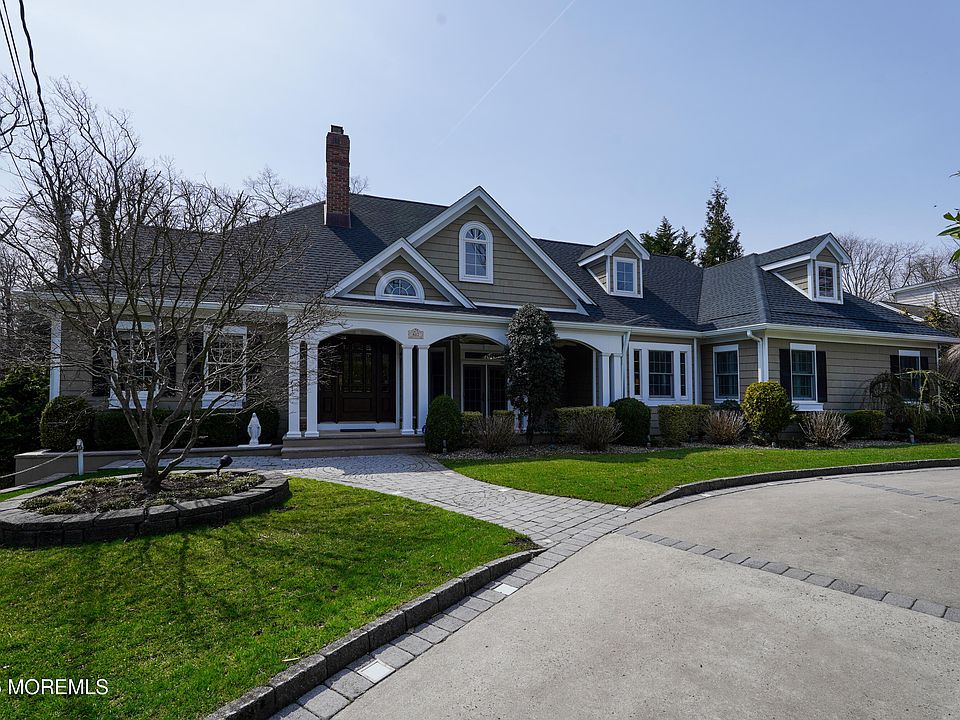 1st image of 617 Oceanview Road
