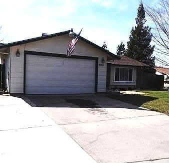 1st image of 3915 Thornhill Dr