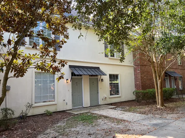 4000 Lake Beau Pre Blvd, Baton Rouge, LA