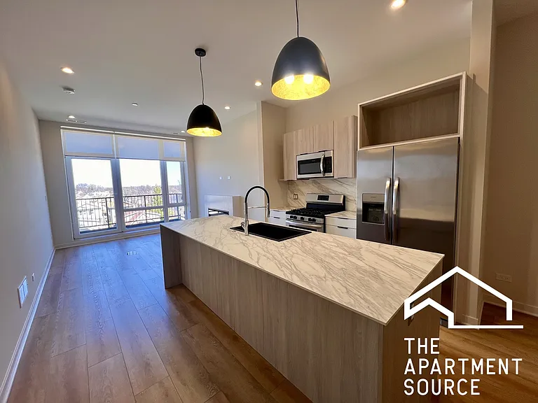 6340 W Belmont Ave #403 — Photo 1