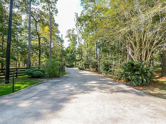 3rd image of 10223 Woodlane Blvd