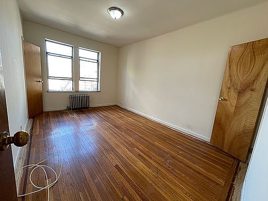 2nd image of 8020 Broadway APT 6D
