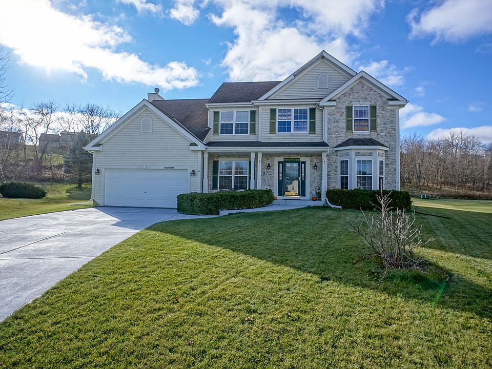 1st image of W233N7633 Berrywood Ct