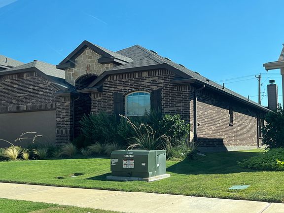 2nd image of 1508 Canary Ln