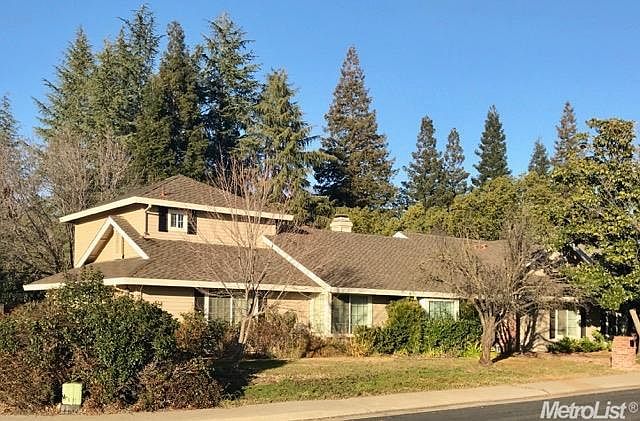 1st image of 1921 Hackamore Dr