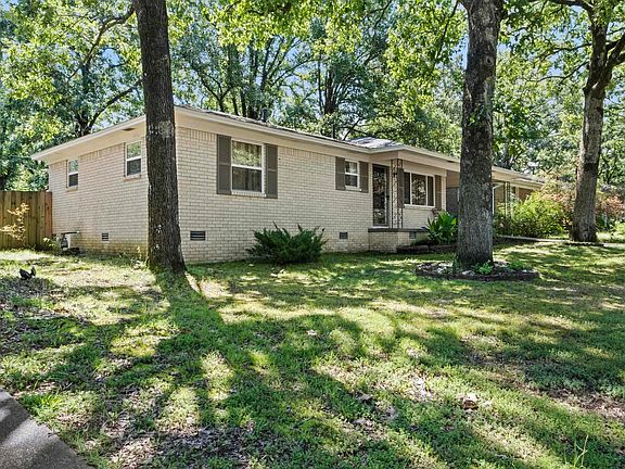 2nd image of 6212 Chippewa Dr
