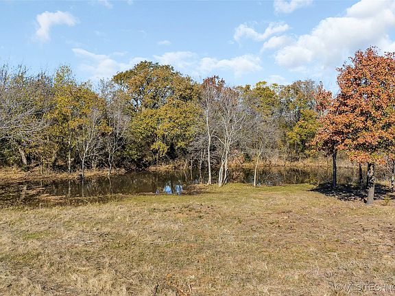 2nd image of 4 E County Road 1720