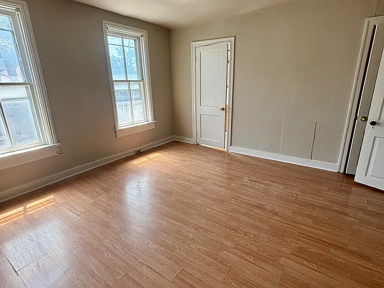 423 S Main St #3 — Photo 8