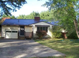 4064 Parkman Rd, Southington, OH 44470