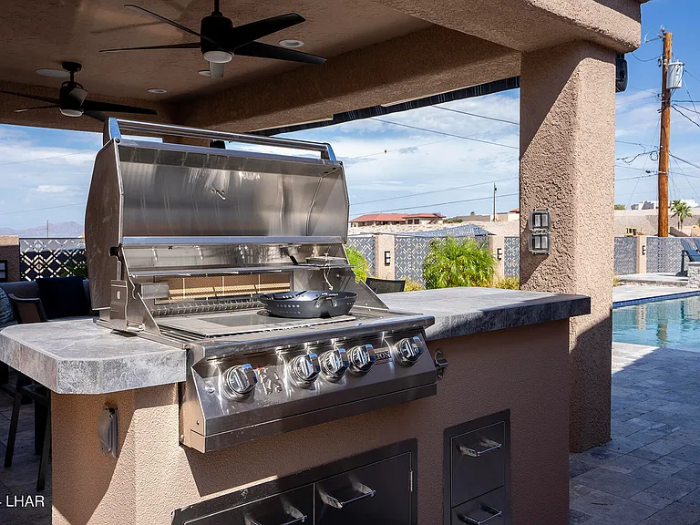3761 Hiawatha Dr — Photo 39
