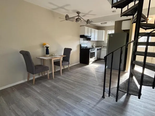 243 La Cascata Tnhs, Clementon, NJ 08021