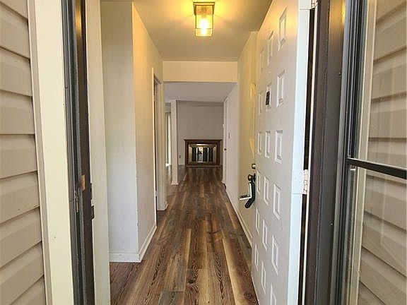 2nd image of 221A Village Ln