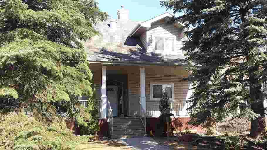 1st image of 11612 77th Ave NW