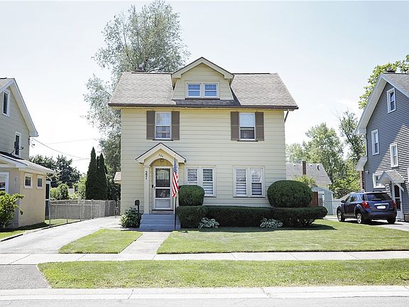 2nd image of 251 Brockley Rd