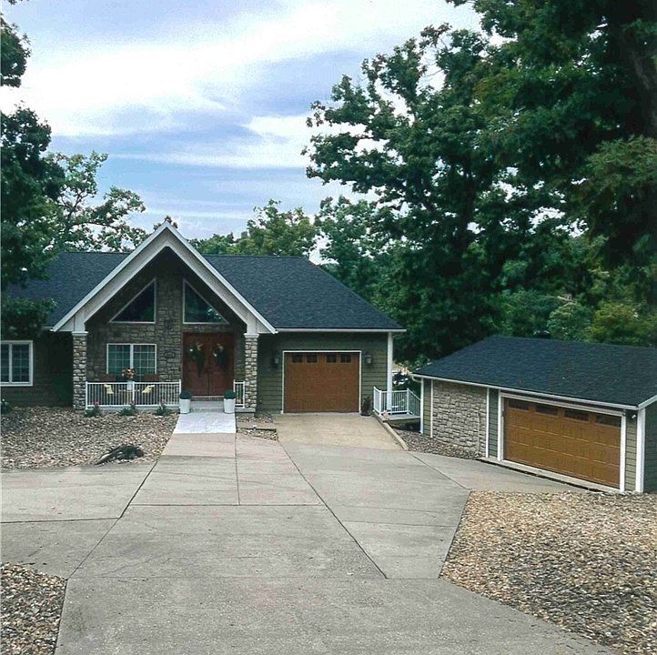1st image of 4586 Shady Ln