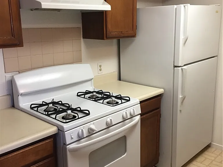 3009 Saint George St #F — Photo 14