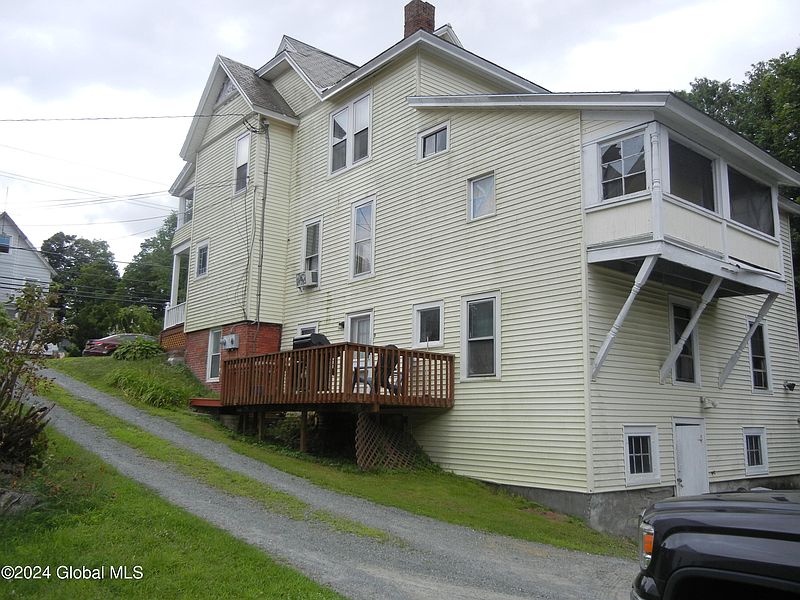 4th image of 25 North Street