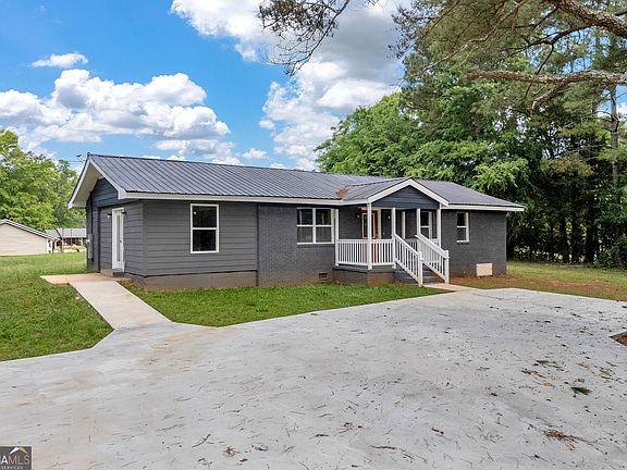 2nd image of 109 Reynolds Dr