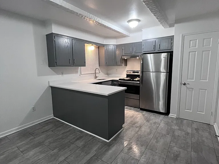 21 Leonard St — Photo 4