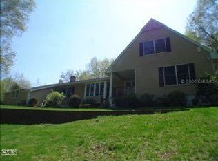 49 Lake George Rd, Brookfield, CT 06804