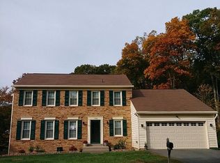 7586 Seabrook Ln, Springfield, VA 22153