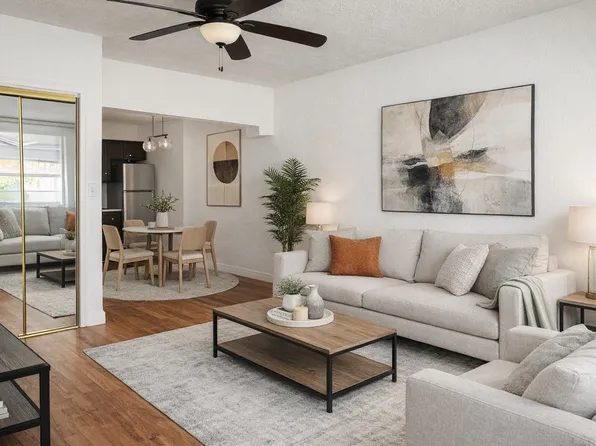 1712 Pierce St, Hollywood, FL